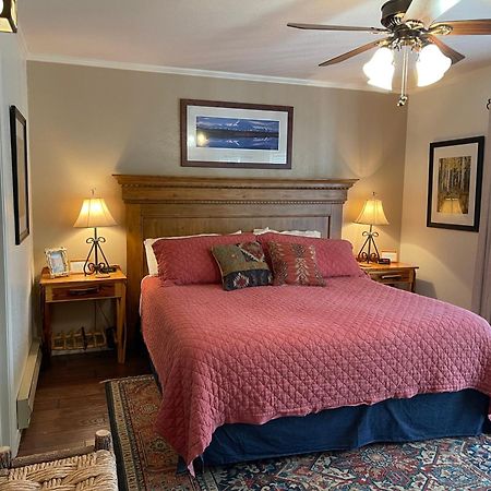 Claim Jumper 8 Townhouse With High Speed Wifi Apartment Red River Bagian luar foto