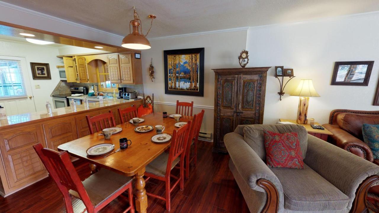 Claim Jumper 8 Townhouse With High Speed Wifi Apartment Red River Bagian luar foto