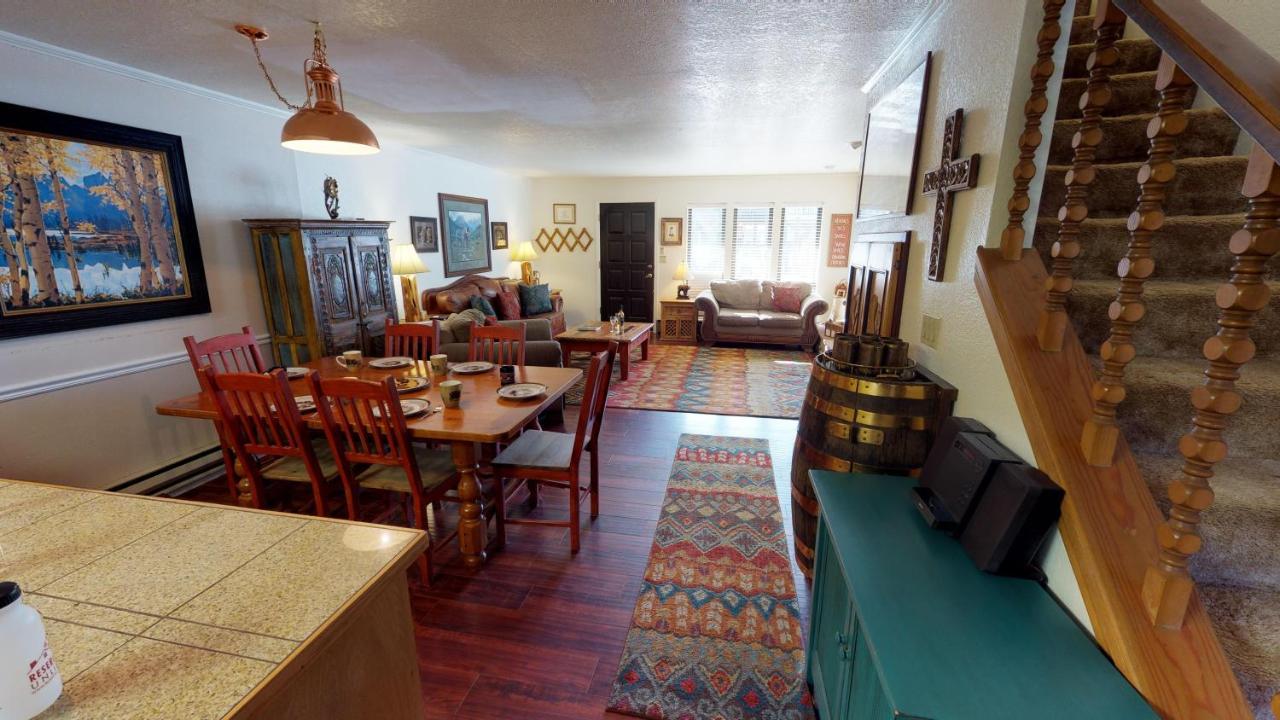 Claim Jumper 8 Townhouse With High Speed Wifi Apartment Red River Bagian luar foto